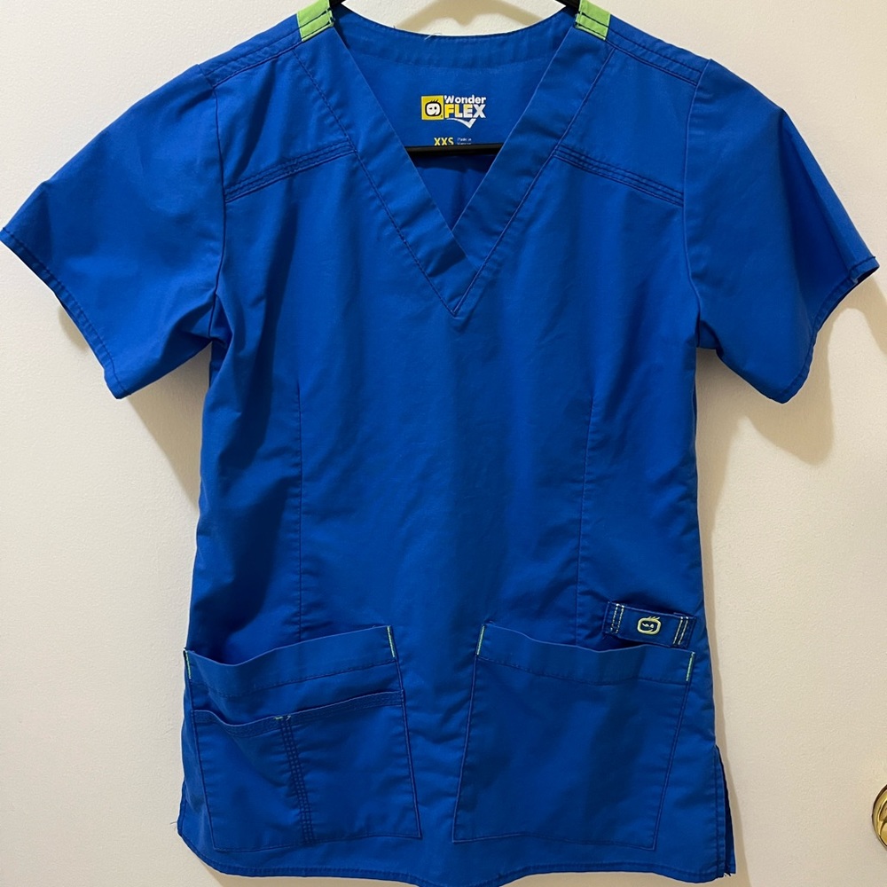 WonderWink Scrub top